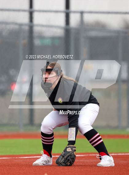 Thumbnail 1 in Lovejoy vs. Wakeland photogallery.
