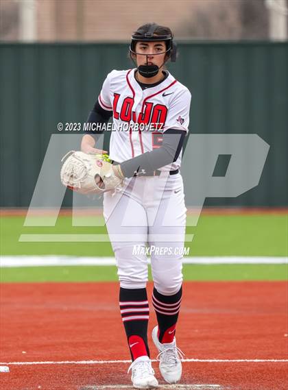 Thumbnail 3 in Lovejoy vs. Wakeland photogallery.