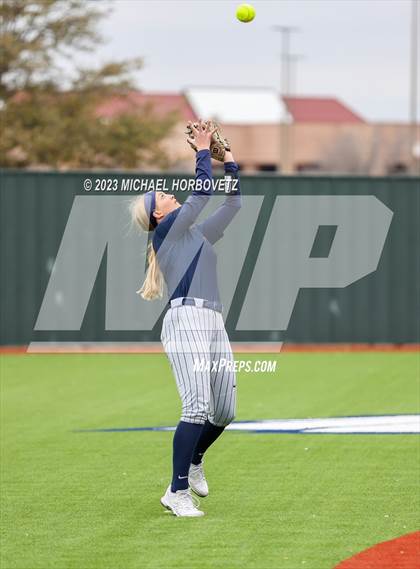 Thumbnail 2 in Lovejoy vs. Wakeland photogallery.