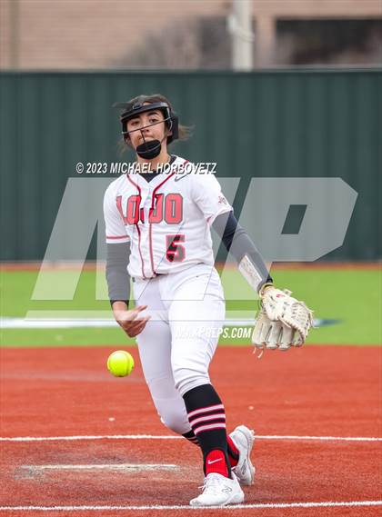 Thumbnail 3 in Lovejoy vs. Wakeland photogallery.