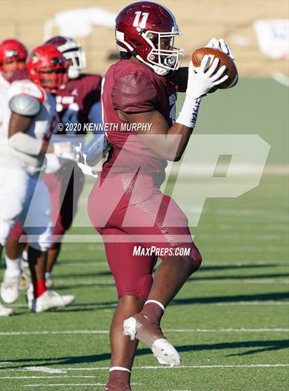 Thumbnail 2 in Coronado vs Red Oak (UIL 5A Division 1 Regional) photogallery.
