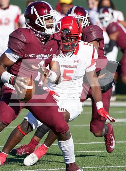Thumbnail 1 in Coronado vs Red Oak (UIL 5A Division 1 Regional) photogallery.
