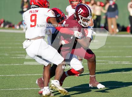 Thumbnail 1 in Coronado vs Red Oak (UIL 5A Division 1 Regional) photogallery.