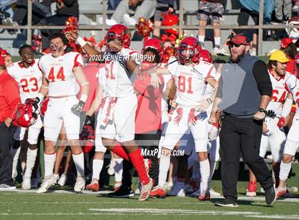 Thumbnail 1 in Coronado vs Red Oak (UIL 5A Division 1 Regional) photogallery.