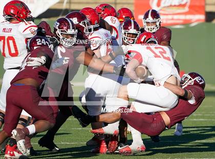 Thumbnail 1 in Coronado vs Red Oak (UIL 5A Division 1 Regional) photogallery.
