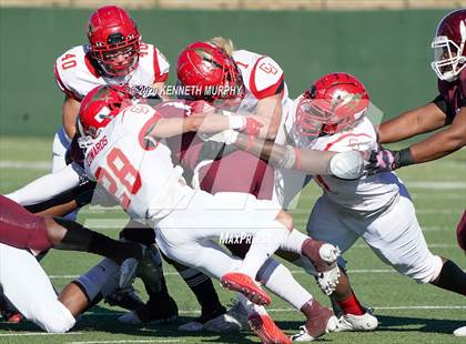 Thumbnail 1 in Coronado vs Red Oak (UIL 5A Division 1 Regional) photogallery.