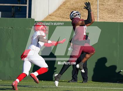 Thumbnail 2 in Coronado vs Red Oak (UIL 5A Division 1 Regional) photogallery.