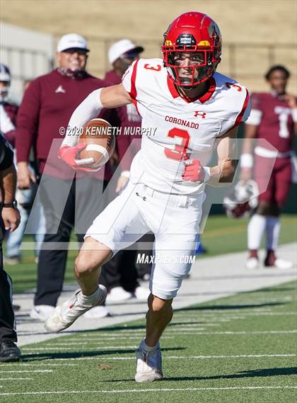 Thumbnail 2 in Coronado vs Red Oak (UIL 5A Division 1 Regional) photogallery.