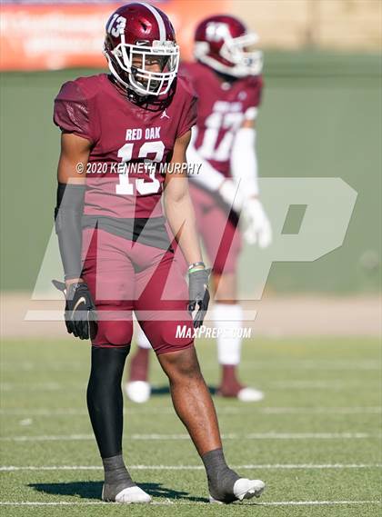 Thumbnail 2 in Coronado vs Red Oak (UIL 5A Division 1 Regional) photogallery.