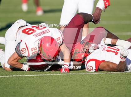 Thumbnail 1 in Coronado vs Red Oak (UIL 5A Division 1 Regional) photogallery.