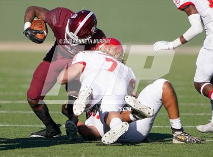 Thumbnail 1 in Coronado vs Red Oak (UIL 5A Division 1 Regional) photogallery.
