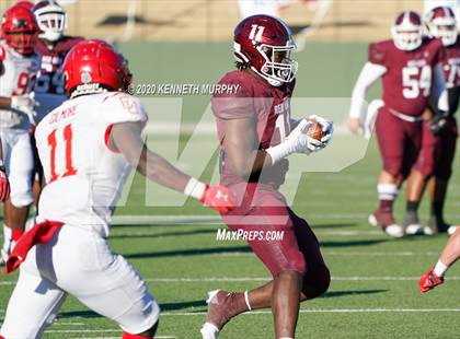 Thumbnail 2 in Coronado vs Red Oak (UIL 5A Division 1 Regional) photogallery.