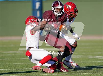 Thumbnail 1 in Coronado vs Red Oak (UIL 5A Division 1 Regional) photogallery.