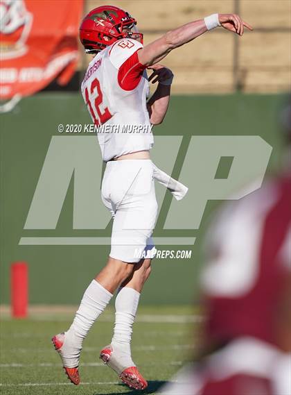 Thumbnail 3 in Coronado vs Red Oak (UIL 5A Division 1 Regional) photogallery.