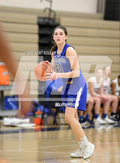 Thumbnail 3 in Rochester vs Utica Eisenhower (MHSAA District Final) photogallery.