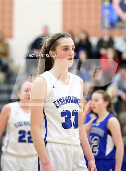 Thumbnail 2 in Rochester vs Utica Eisenhower (MHSAA District Final) photogallery.