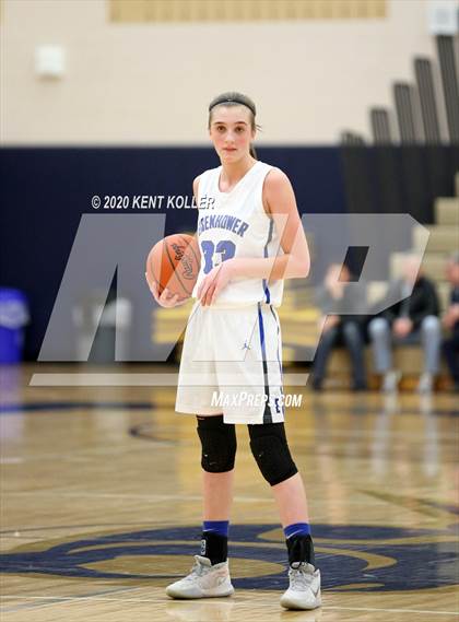 Thumbnail 3 in Rochester vs Utica Eisenhower (MHSAA District Final) photogallery.