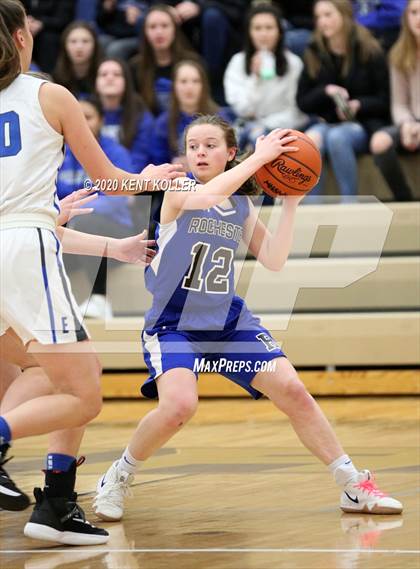 Thumbnail 1 in Rochester vs Utica Eisenhower (MHSAA District Final) photogallery.