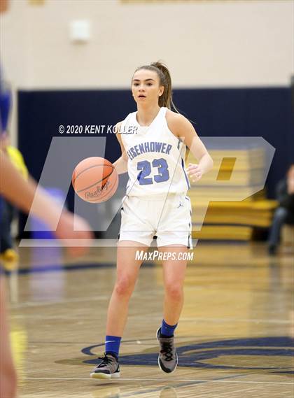 Thumbnail 1 in Rochester vs Utica Eisenhower (MHSAA District Final) photogallery.