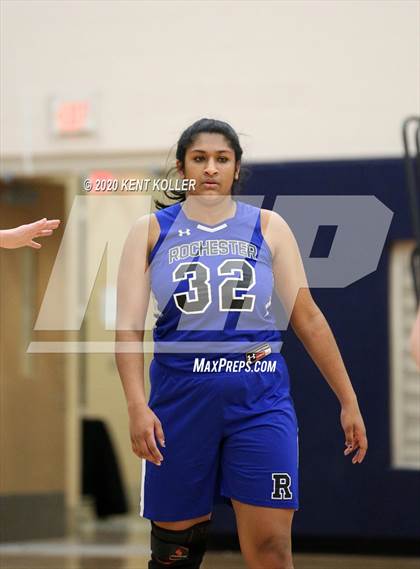 Thumbnail 3 in Rochester vs Utica Eisenhower (MHSAA District Final) photogallery.