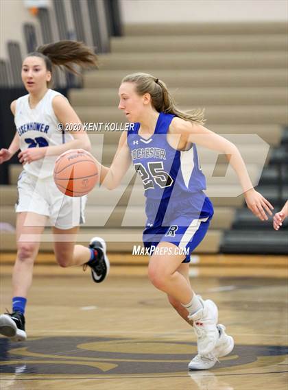 Thumbnail 3 in Rochester vs Utica Eisenhower (MHSAA District Final) photogallery.