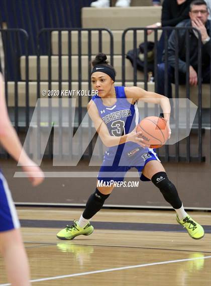 Thumbnail 1 in Rochester vs Utica Eisenhower (MHSAA District Final) photogallery.