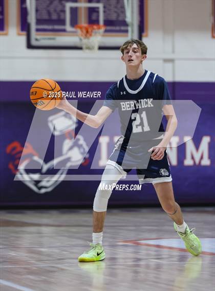 Thumbnail 1 in Bloomsburg vs. Berwick (Journey Bank Classic) photogallery.