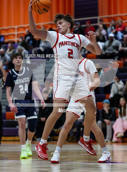 Thumbnail 2 in Bloomsburg vs. Berwick (Journey Bank Classic) photogallery.