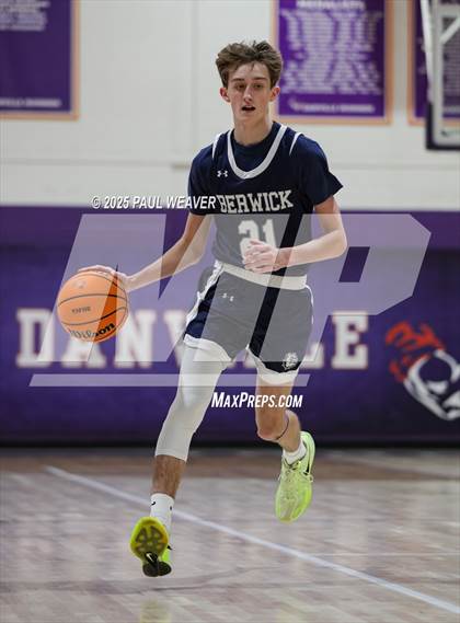 Thumbnail 2 in Bloomsburg vs. Berwick (Journey Bank Classic) photogallery.