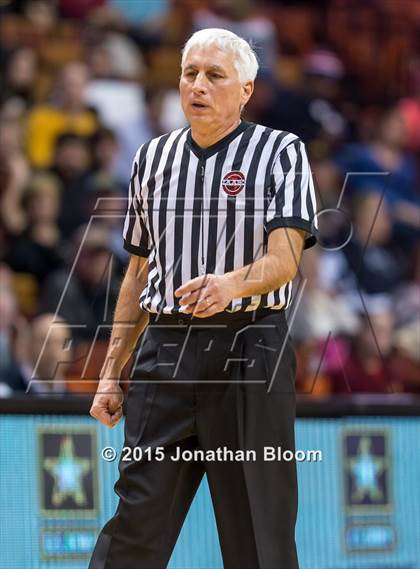 Thumbnail 1 in Cromwell vs. St. Joseph (CIAC Class M Final) photogallery.