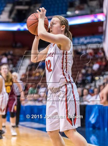 Thumbnail 3 in Cromwell vs. St. Joseph (CIAC Class M Final) photogallery.