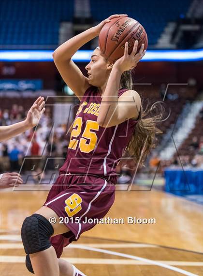 Thumbnail 2 in Cromwell vs. St. Joseph (CIAC Class M Final) photogallery.