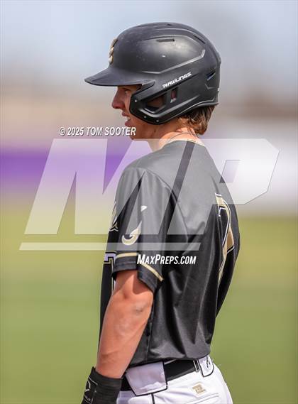 Thumbnail 1 in Abilene @ Wylie photogallery.