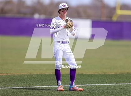 Thumbnail 2 in Abilene @ Wylie photogallery.