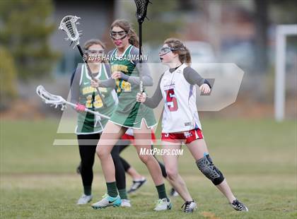 Thumbnail 2 in Truckee vs Bishop Manogue photogallery.
