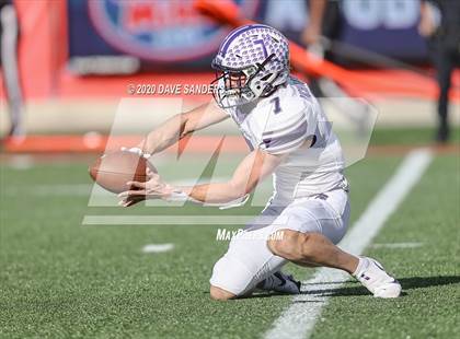 Thumbnail 2 in Ridge Point @ Atascocita (UIL 6A Division 1 Regional Semifinal) photogallery.