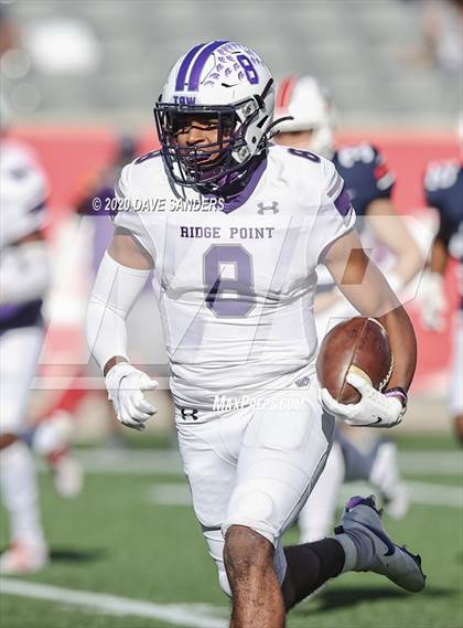 Thumbnail 2 in Ridge Point @ Atascocita (UIL 6A Division 1 Regional Semifinal) photogallery.