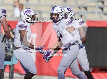 Thumbnail 1 in Ridge Point @ Atascocita (UIL 6A Division 1 Regional Semifinal) photogallery.