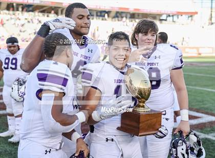 Thumbnail 1 in Ridge Point @ Atascocita (UIL 6A Division 1 Regional Semifinal) photogallery.