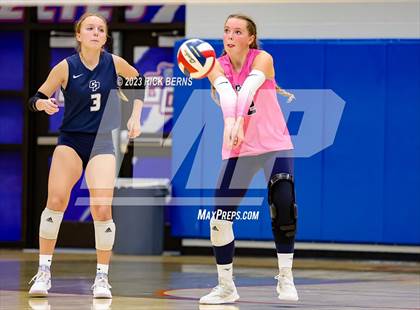 Thumbnail 1 in Grand Oaks vs College Park photogallery.