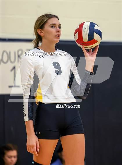 Thumbnail 1 in Anna vs. Denison (Denison Invitational Showcase) photogallery.