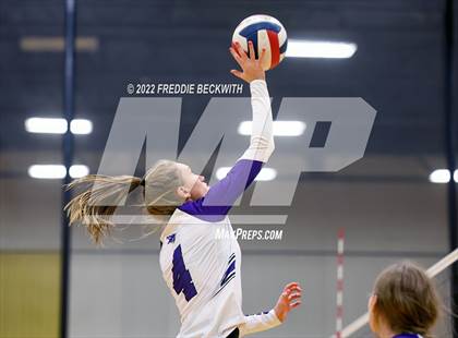 Thumbnail 3 in Anna vs. Denison (Denison Invitational Showcase) photogallery.