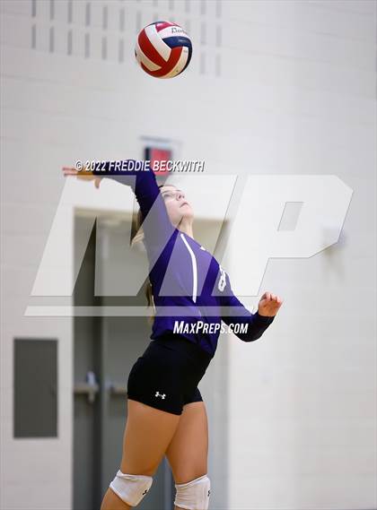 Thumbnail 1 in Anna vs. Denison (Denison Invitational Showcase) photogallery.