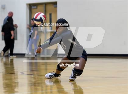 Thumbnail 2 in Anna vs. Denison (Denison Invitational Showcase) photogallery.