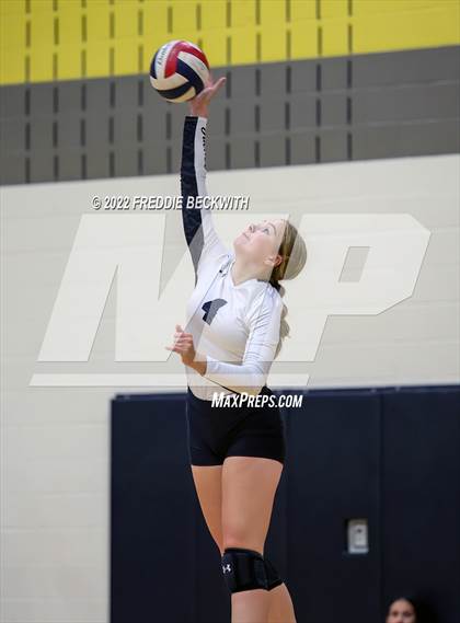 Thumbnail 3 in Anna vs. Denison (Denison Invitational Showcase) photogallery.