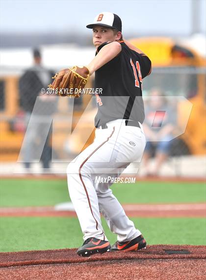 Thumbnail 2 in Springtown vs Burkburnett (Walker Stallcup Tournament) photogallery.