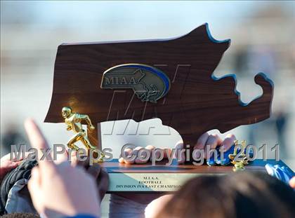 Thumbnail 2 in Cathedral vs. Blue Hills RVT (MIAA Division 4A East Final) photogallery.