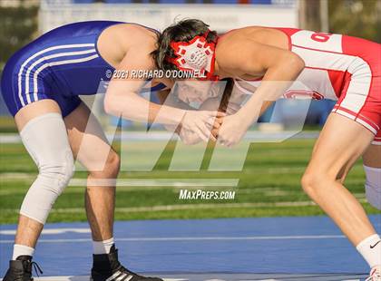 Thumbnail 2 in Ocean Township vs Shore Regional photogallery.