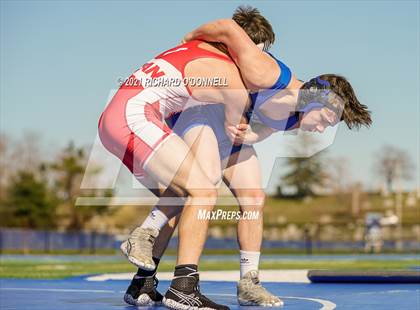 Thumbnail 3 in Ocean Township vs Shore Regional photogallery.