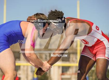 Thumbnail 3 in Ocean Township vs Shore Regional photogallery.